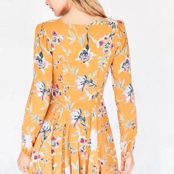 Urban Outfitters Ecote Mustard Floral Long sleeve dress - Picture 2 of 4